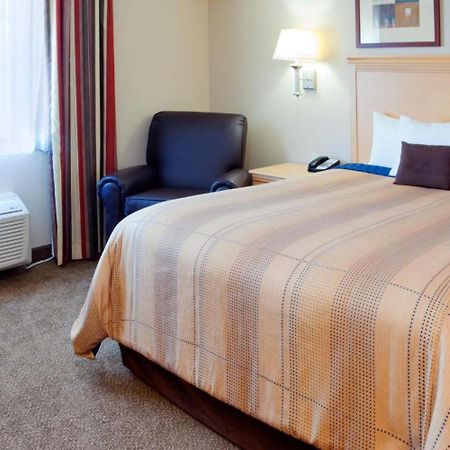 Candlewood Suites Jacksonville By Ihg Exterior foto