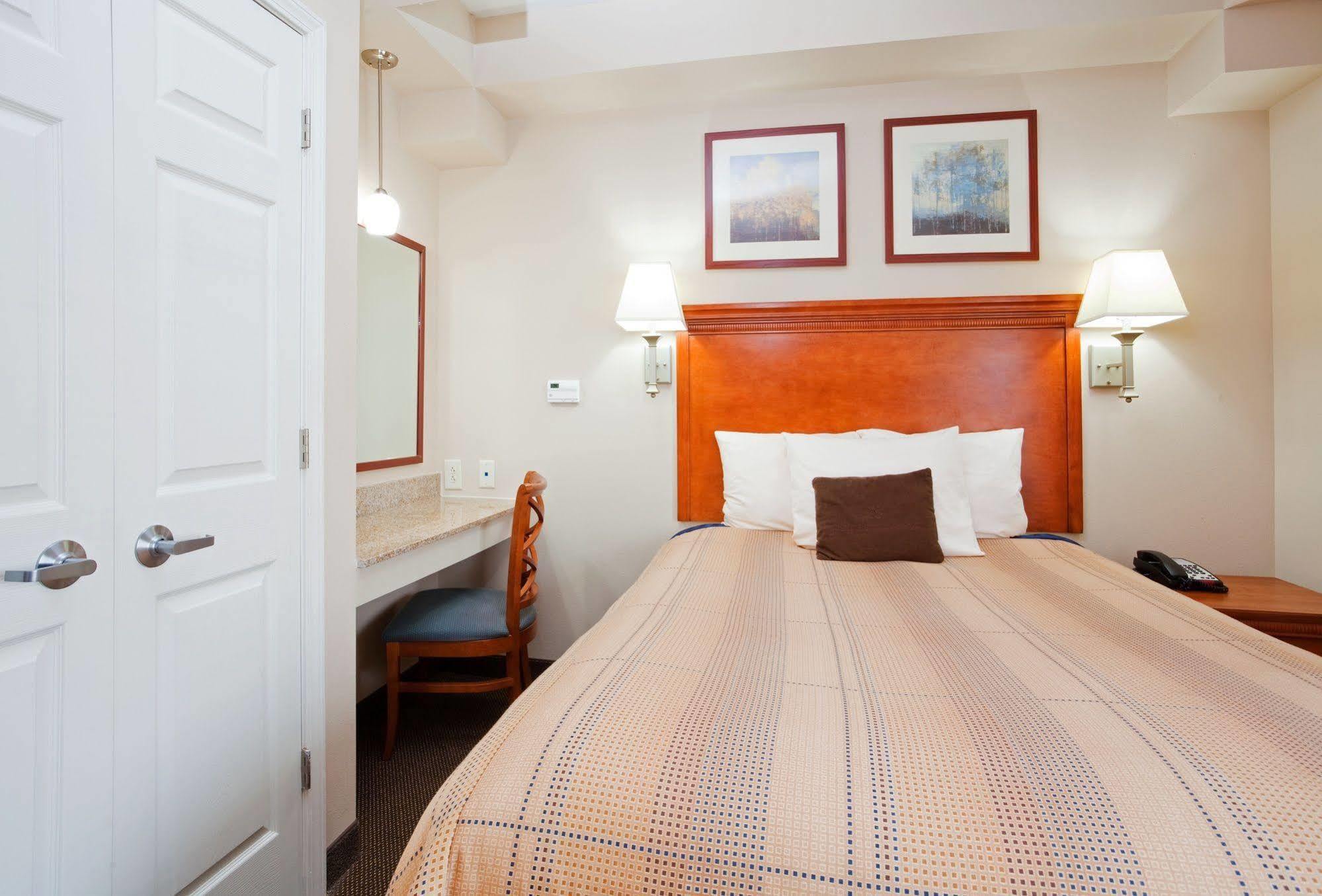 Candlewood Suites Jacksonville By Ihg Habitación foto