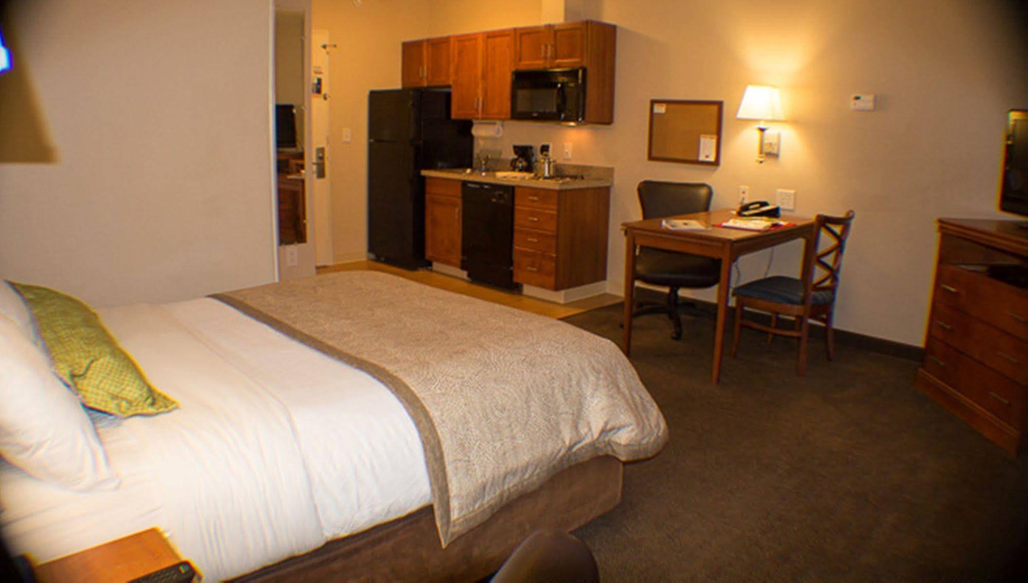 Candlewood Suites Jacksonville By Ihg Exterior foto