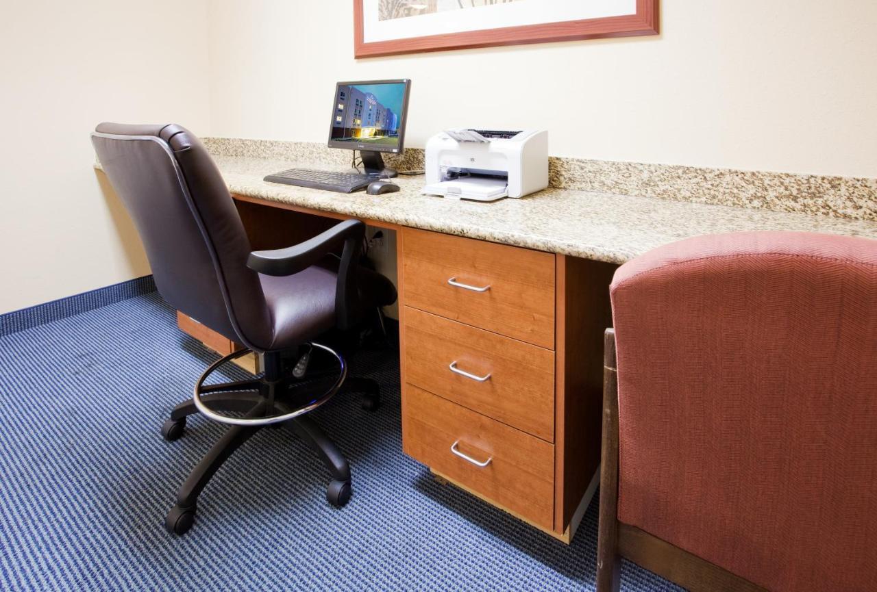 Candlewood Suites Jacksonville By Ihg Exterior foto